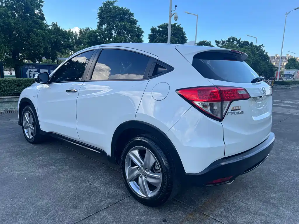 Honda Vezel — миниатюра 6