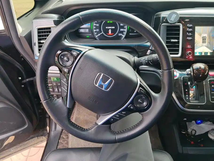 Honda Elysion — миниатюра 15