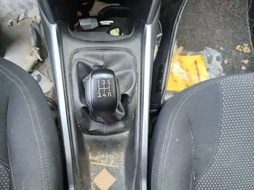 Peugeot 2008 — миниатюра 14