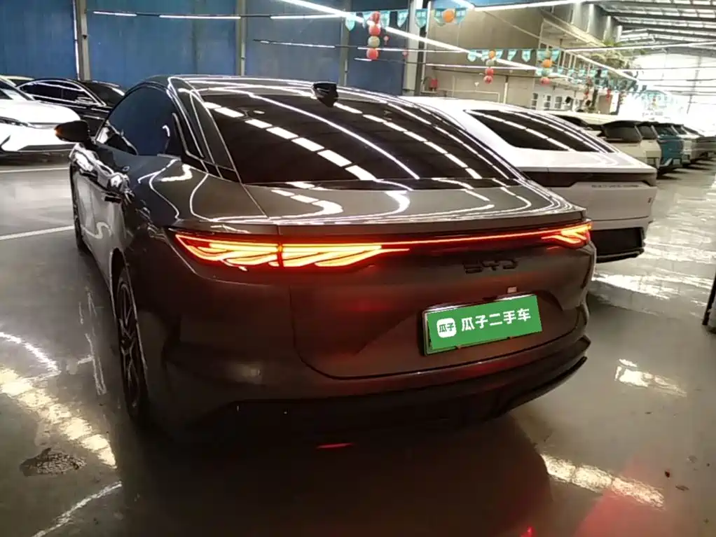 BYD Han L — миниатюра 6