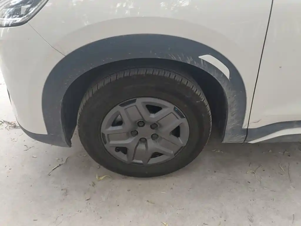 BYD Yuan UP — миниатюра 23