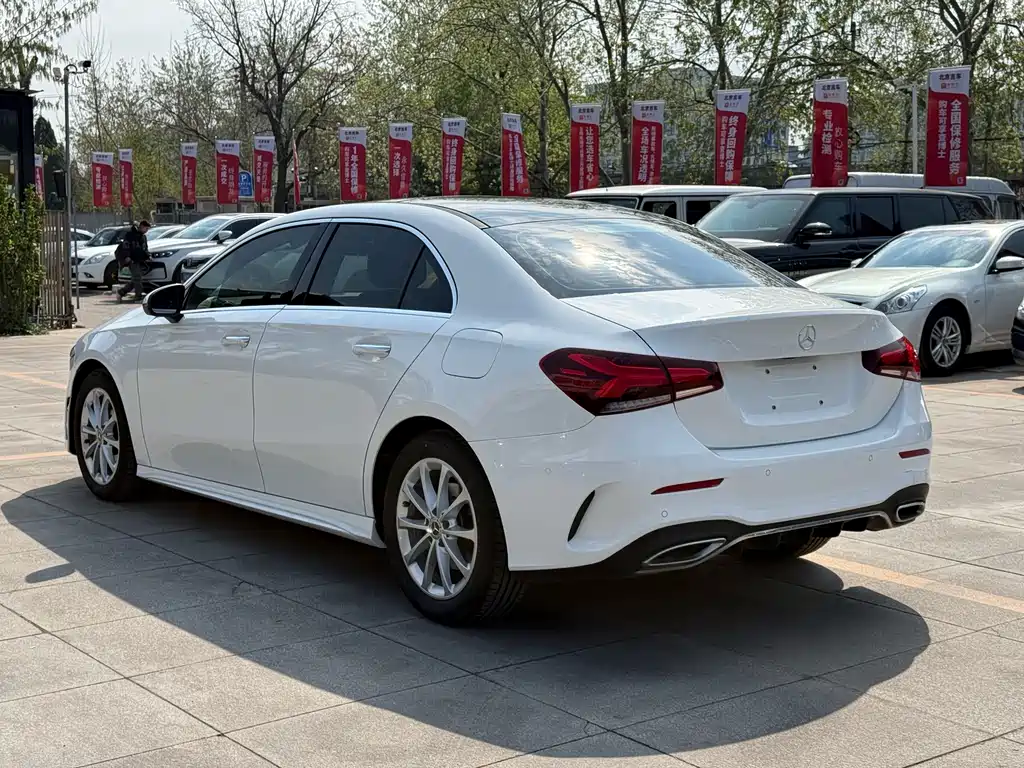 Mercedes-Benz A-Class A 2019 A 200 L Sport