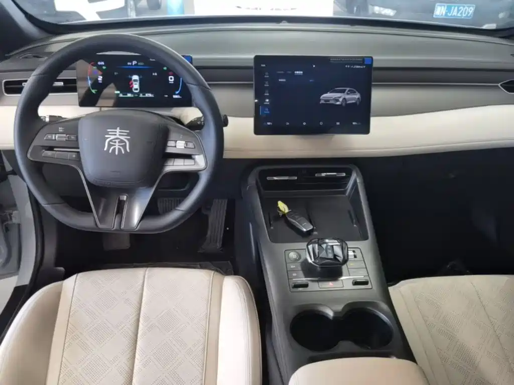 BYD Qin PLUS — миниатюра 10