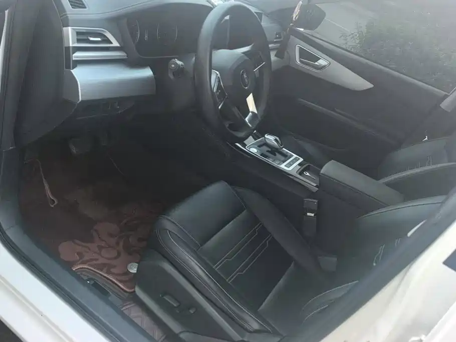 BYD Qin NEV — миниатюра 9