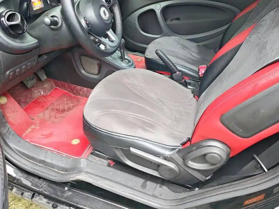 smart Smart Fortwo — миниатюра 9