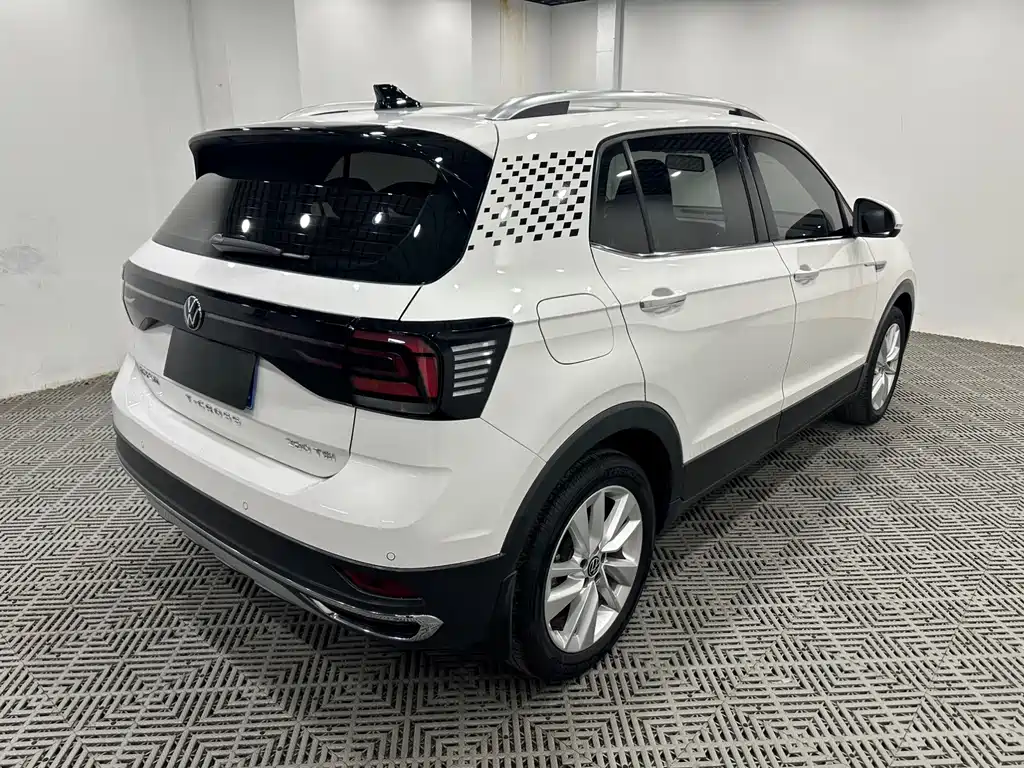 Volkswagen T-Cross — миниатюра 7