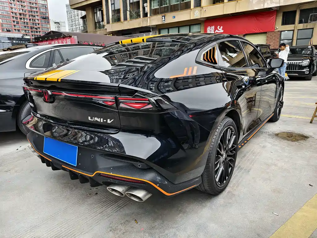 Changan UNI-V — миниатюра 14