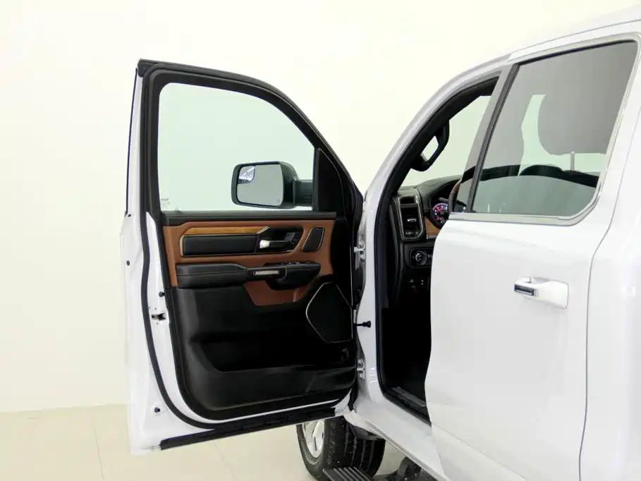 RAM Ram Trucks — миниатюра 34