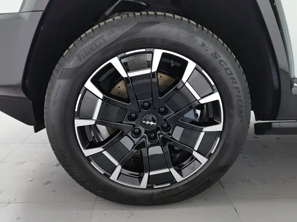Fang Cheng Bao Leopard 8 — миниатюра 17