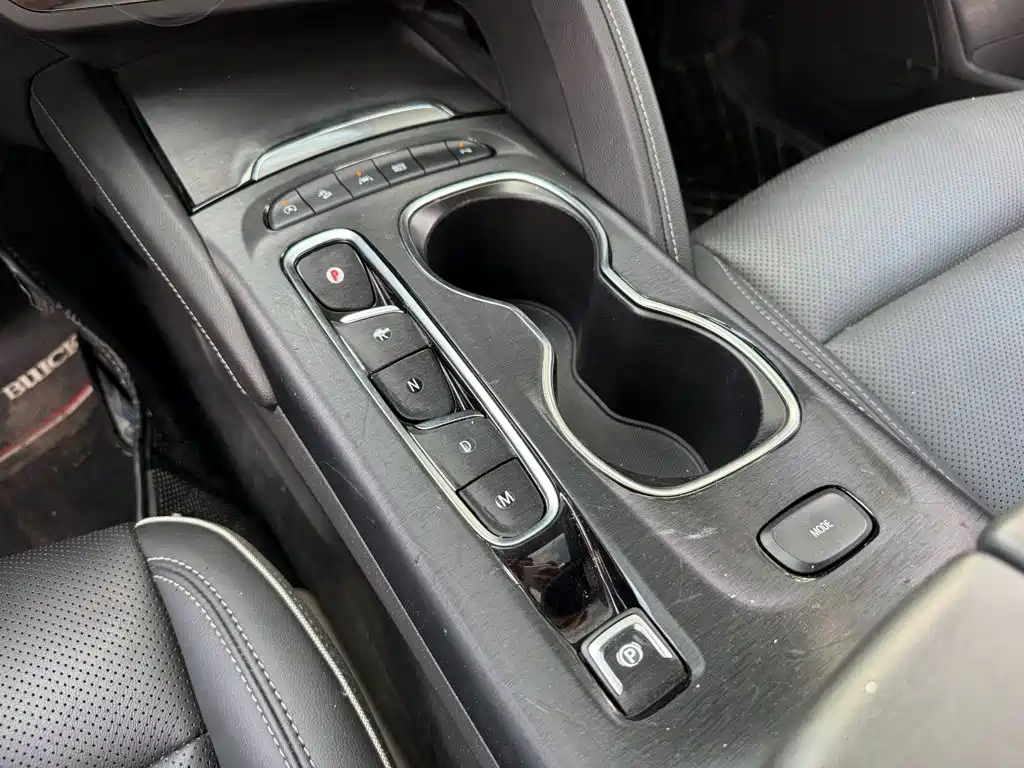 Buick Envision Plus — миниатюра 9