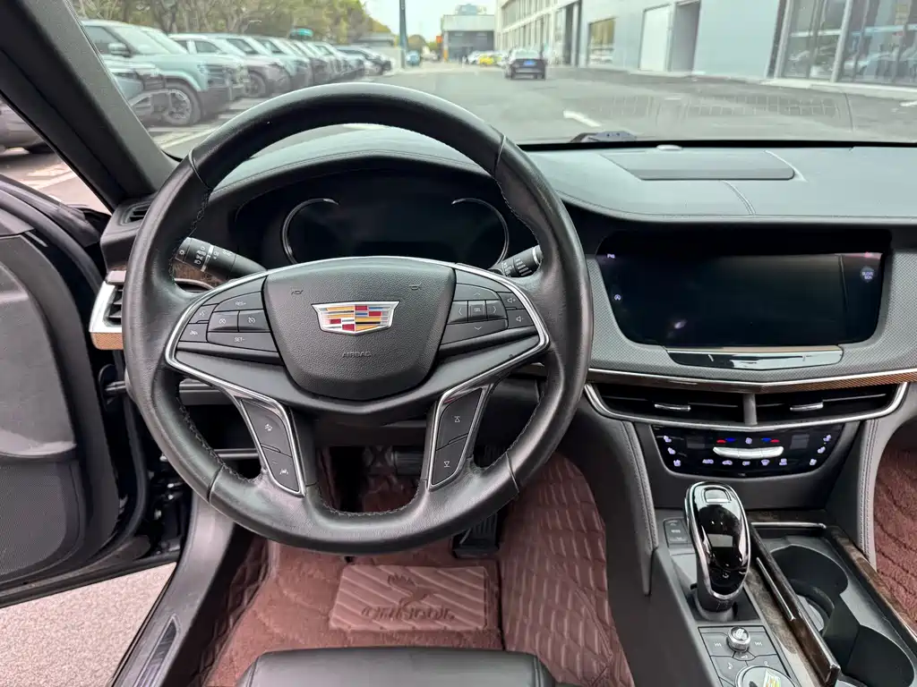 Cadillac CT6 — миниатюра 9