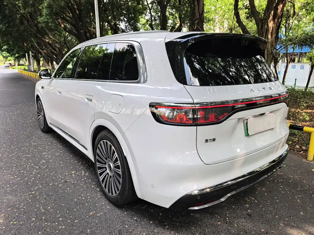 AITO AITO M8 — миниатюра 5
