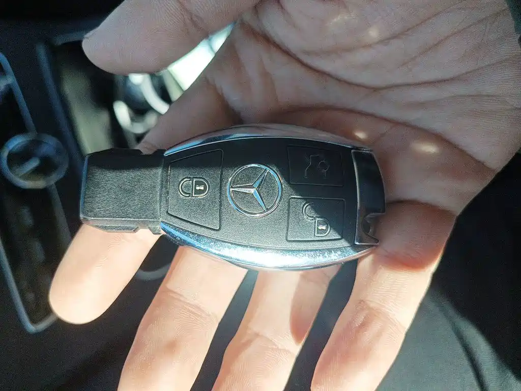 Mercedes-Benz C-Class — миниатюра 9