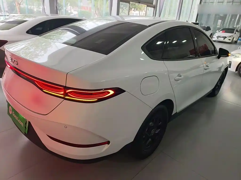 BYD Qin PLUS — миниатюра 7