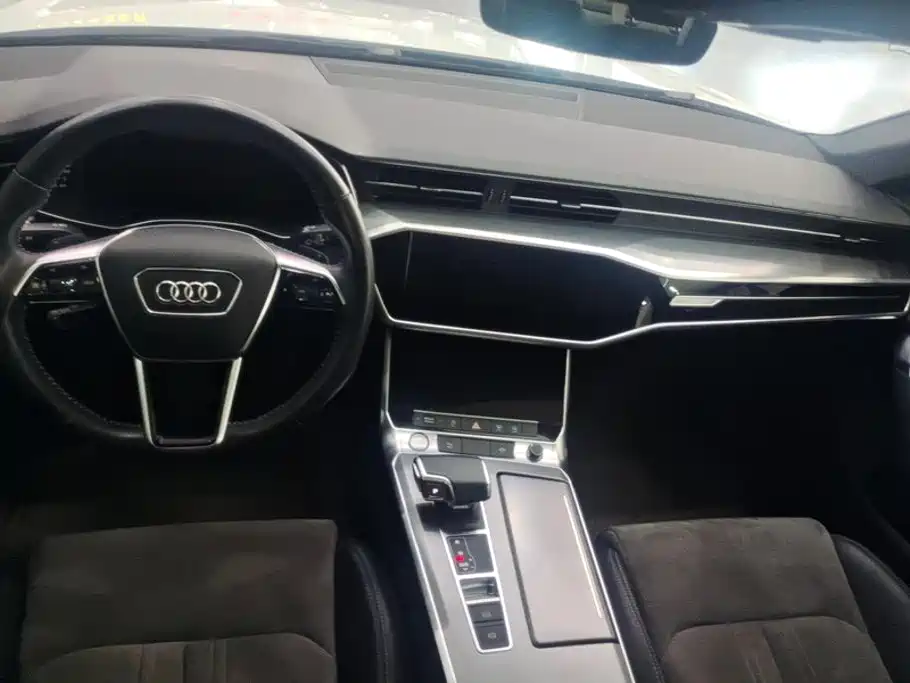 Audi A6L — миниатюра 12