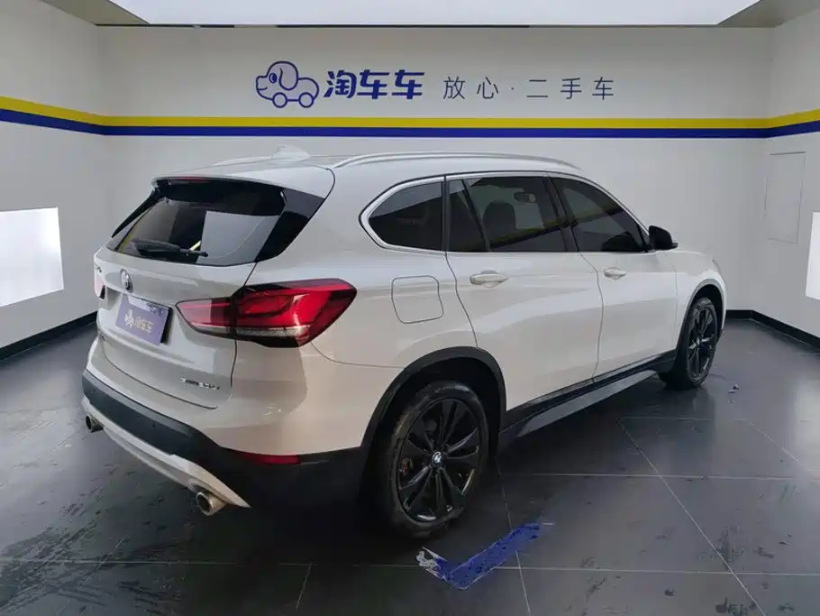 BMW X1 — миниатюра 3