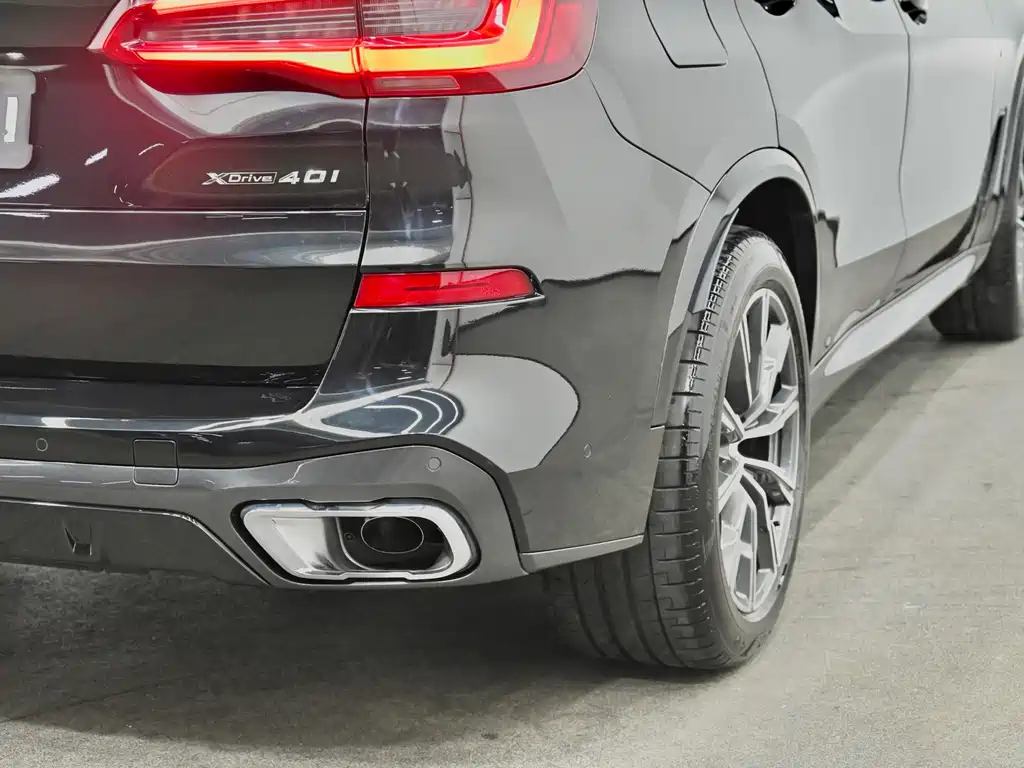 BMW X5 (Import) — миниатюра 32