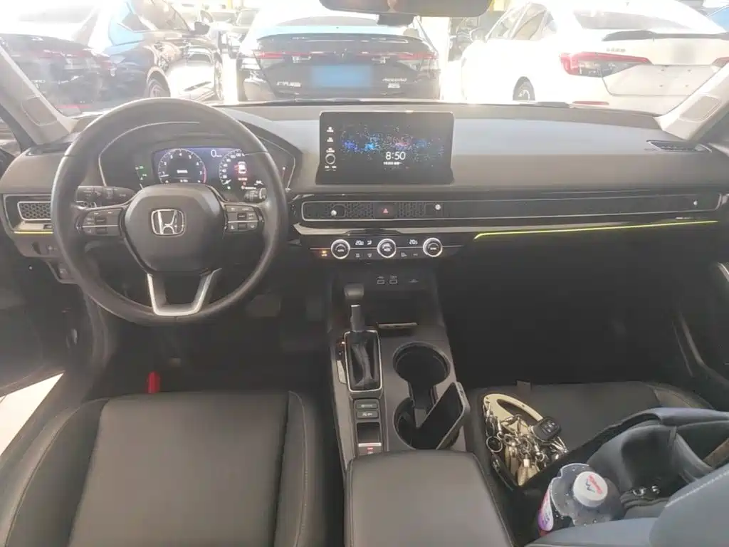 Honda Civic — миниатюра 10