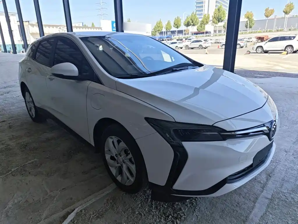 Buick Velite 6 — миниатюра 4