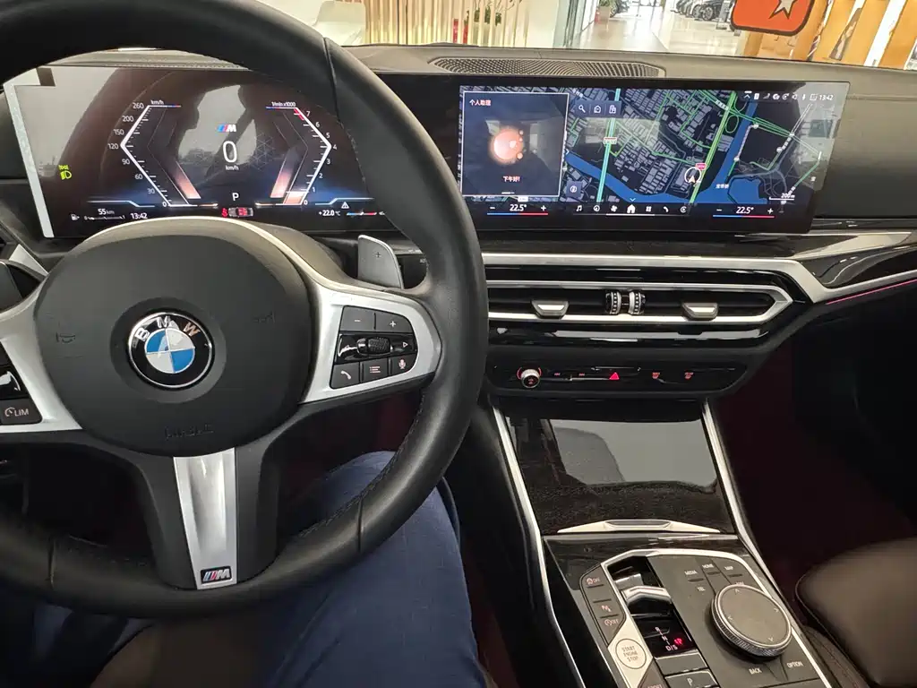 BMW 3 Series — миниатюра 13