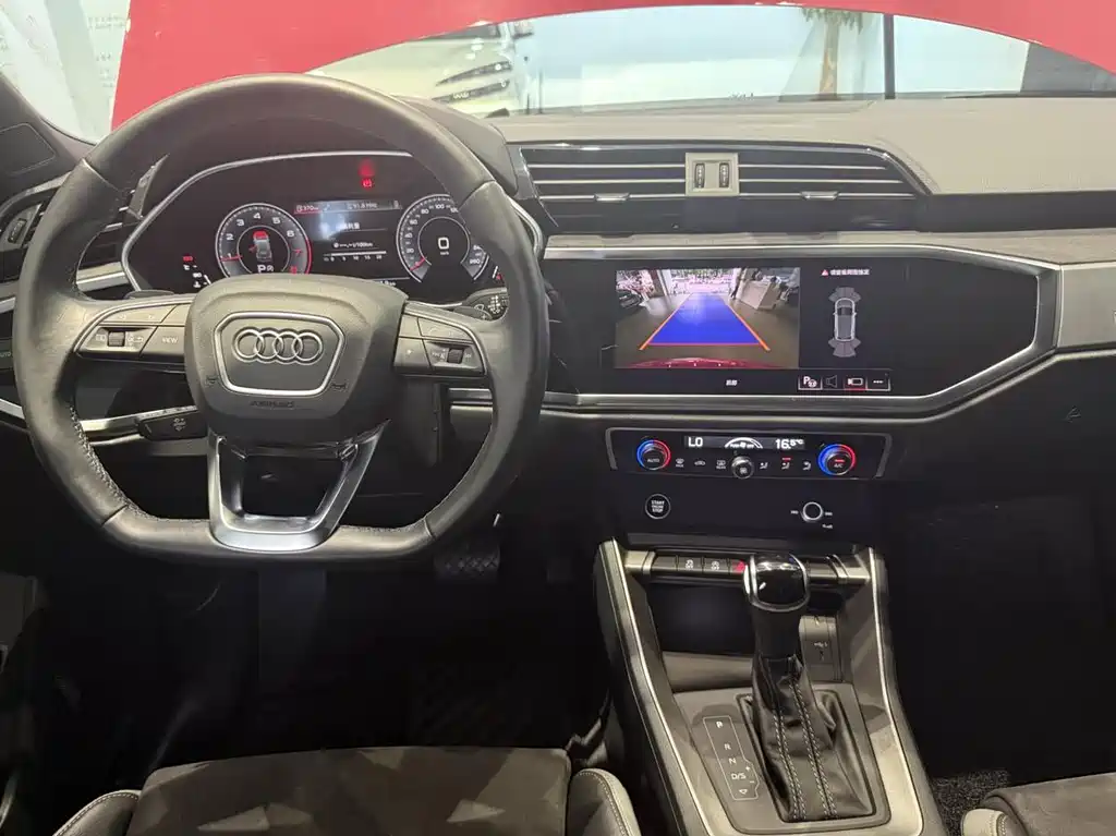 Audi Q3 — миниатюра 14