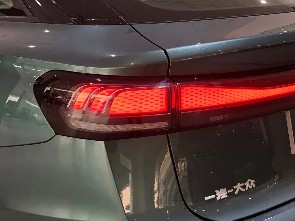 Volkswagen ID.7 VIZZION — миниатюра 12