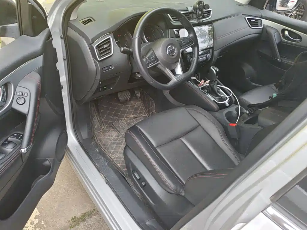 Nissan Qashqai — миниатюра 21