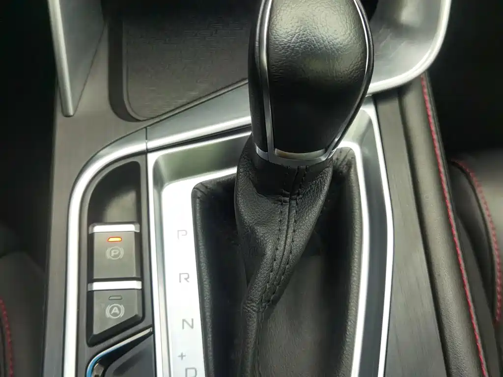 Geely Binrui — миниатюра 13