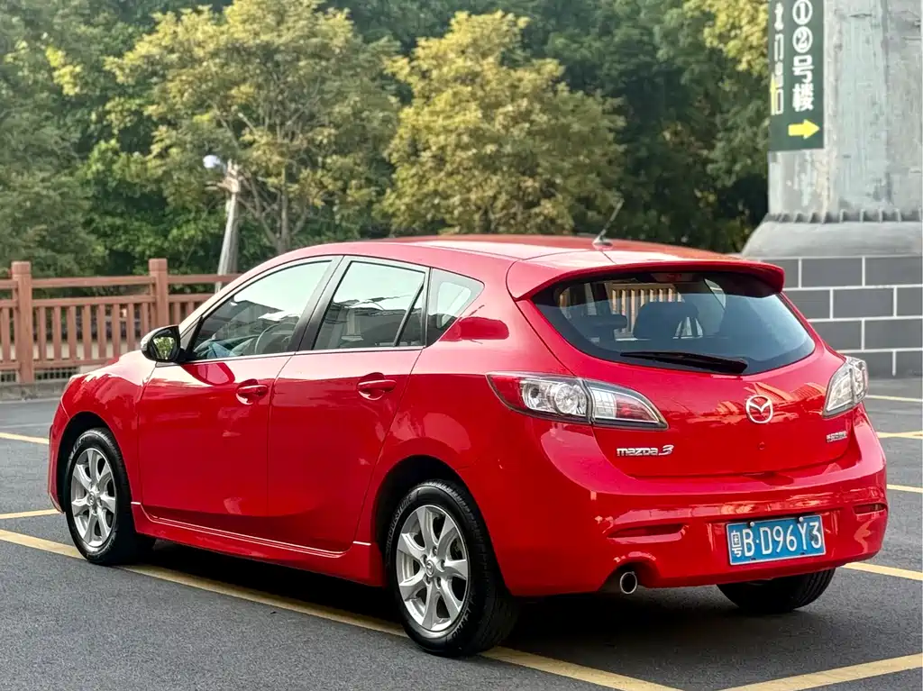 Mazda 3 Xingcheng — миниатюра 8