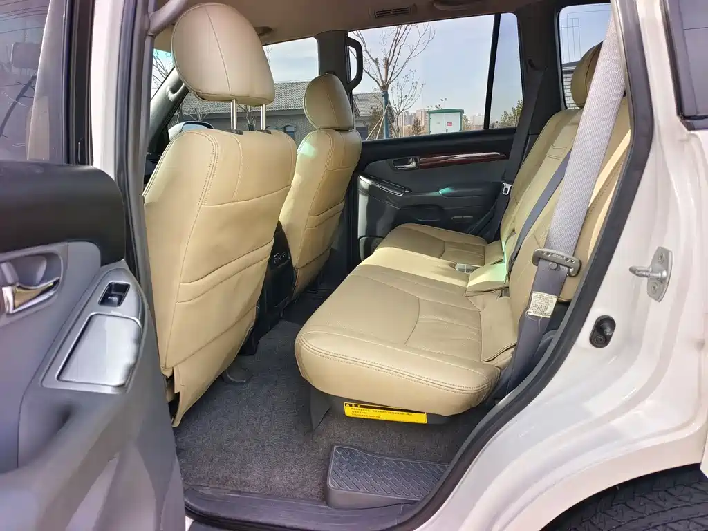 Toyota Land Cruiser Prado 2007 2.7L AT