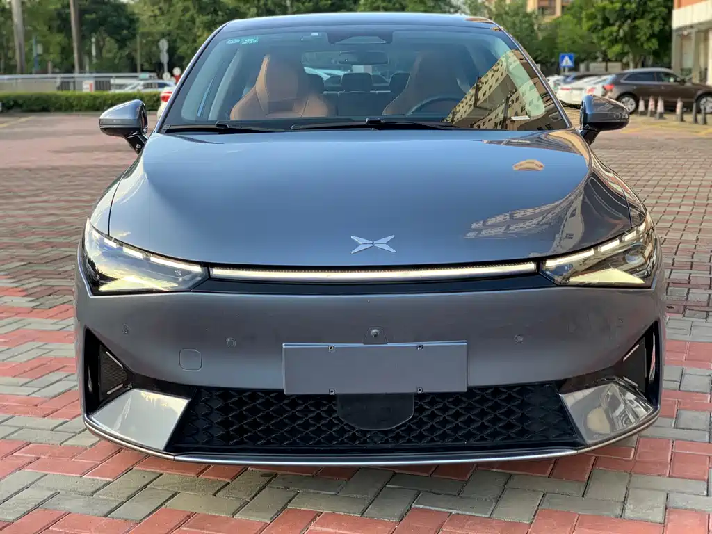 XPeng P5 — миниатюра 3