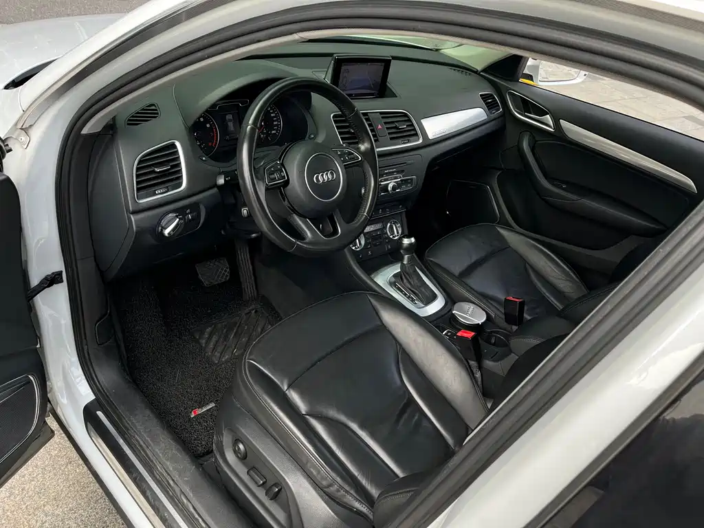 Audi Q3 2015 35 TFSI quattro Luxury