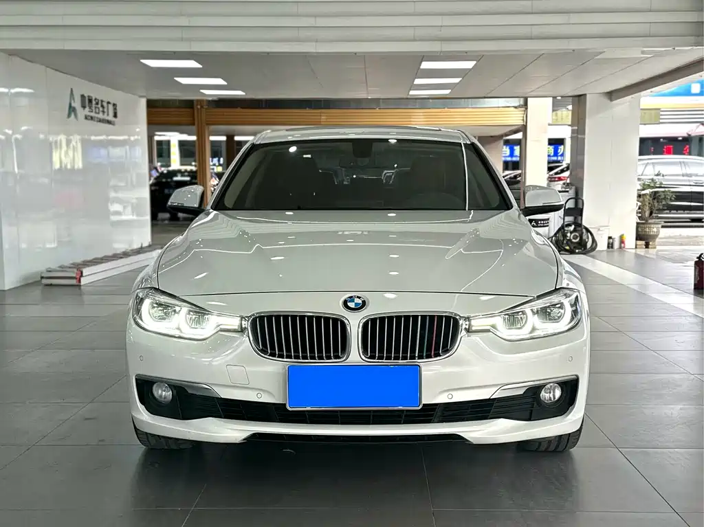 BMW 3 Series — миниатюра 2