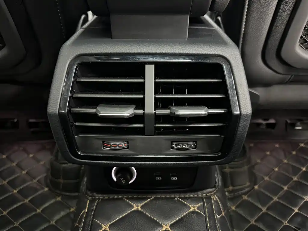 Audi Q3 — миниатюра 15