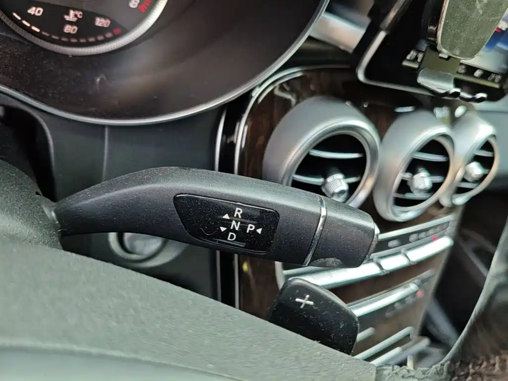 Mercedes-Benz GLC — миниатюра 10