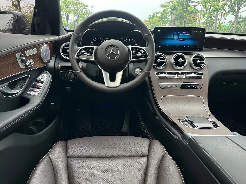 Mercedes-Benz GLC 2021 GLC 300 L 4MATIC