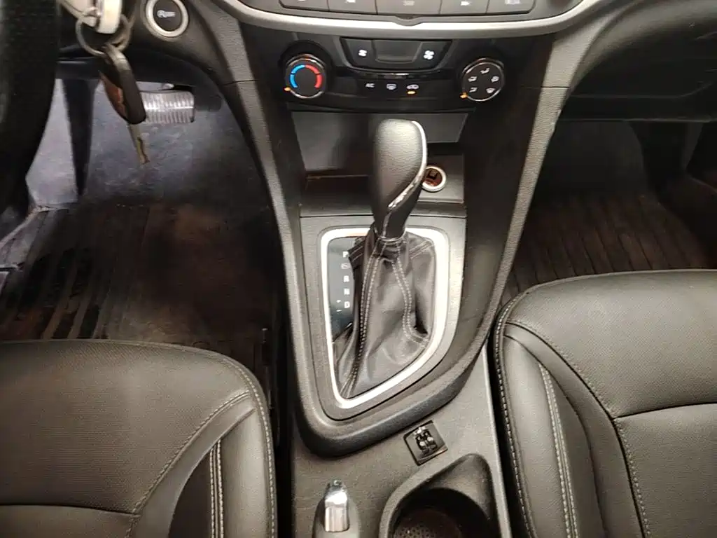 Buick Excelle — миниатюра 14