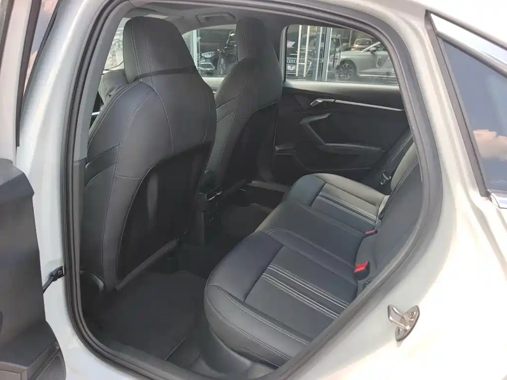 Audi A3 — миниатюра 10