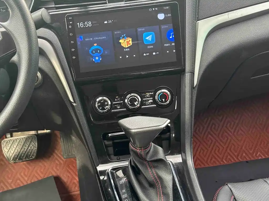 Venucia D60 — миниатюра 8