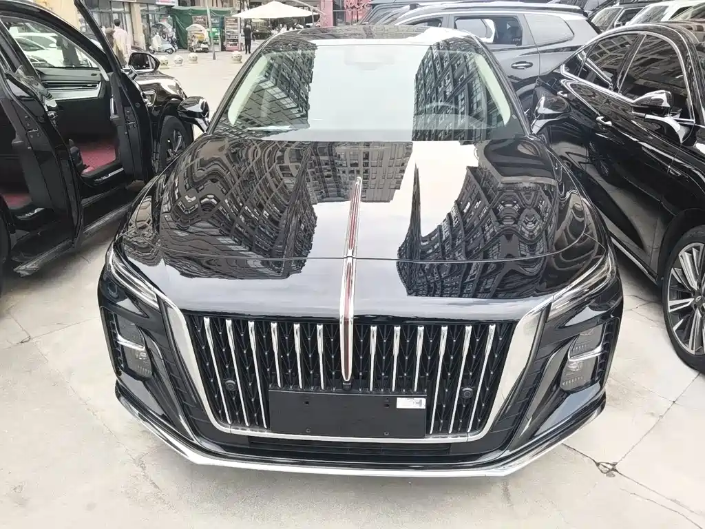Hongqi Hongqi H5 — миниатюра 2
