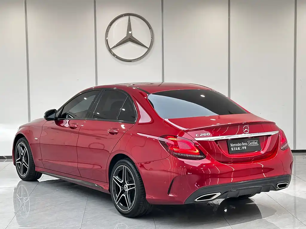 Mercedes-Benz C-Class — миниатюра 7