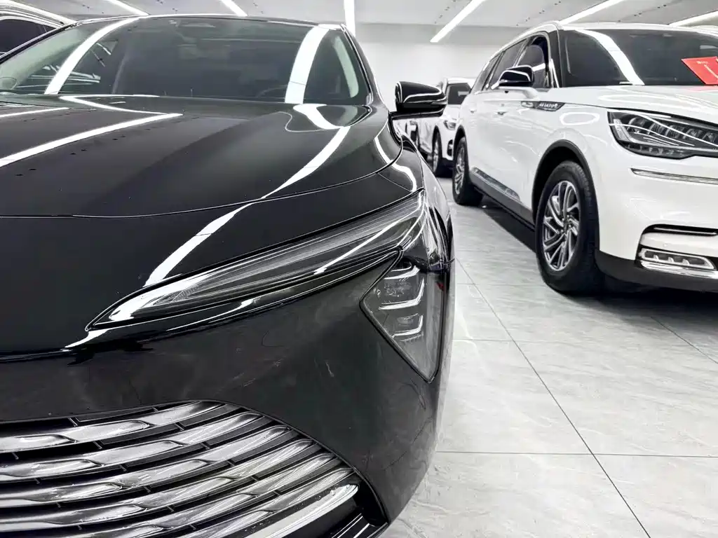 Buick LaCrosse — миниатюра 24
