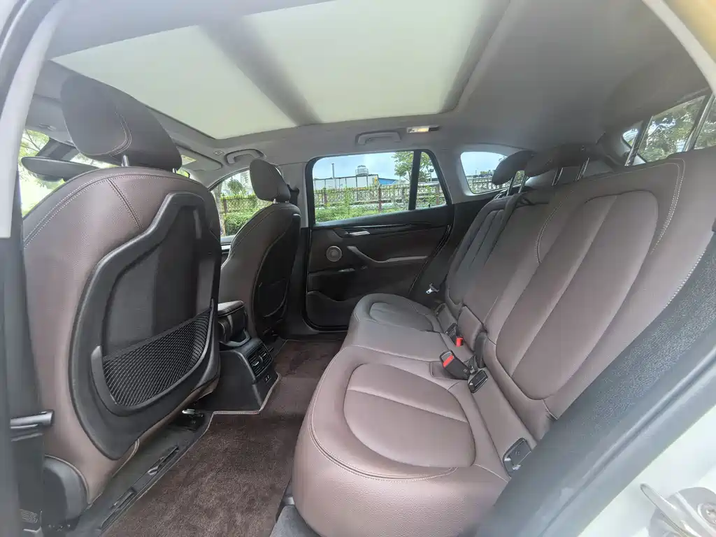 BMW X1 New Energy — миниатюра 6