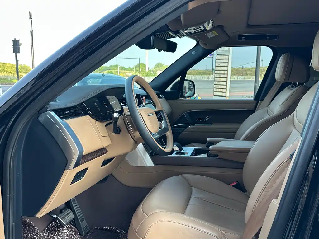 Land Rover Range Rover — миниатюра 2