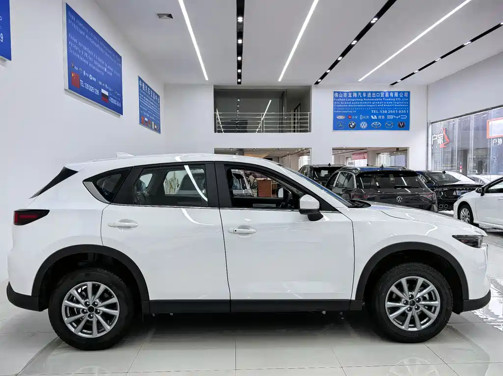 Mazda CX-5 2025 2.0L AT Pro
