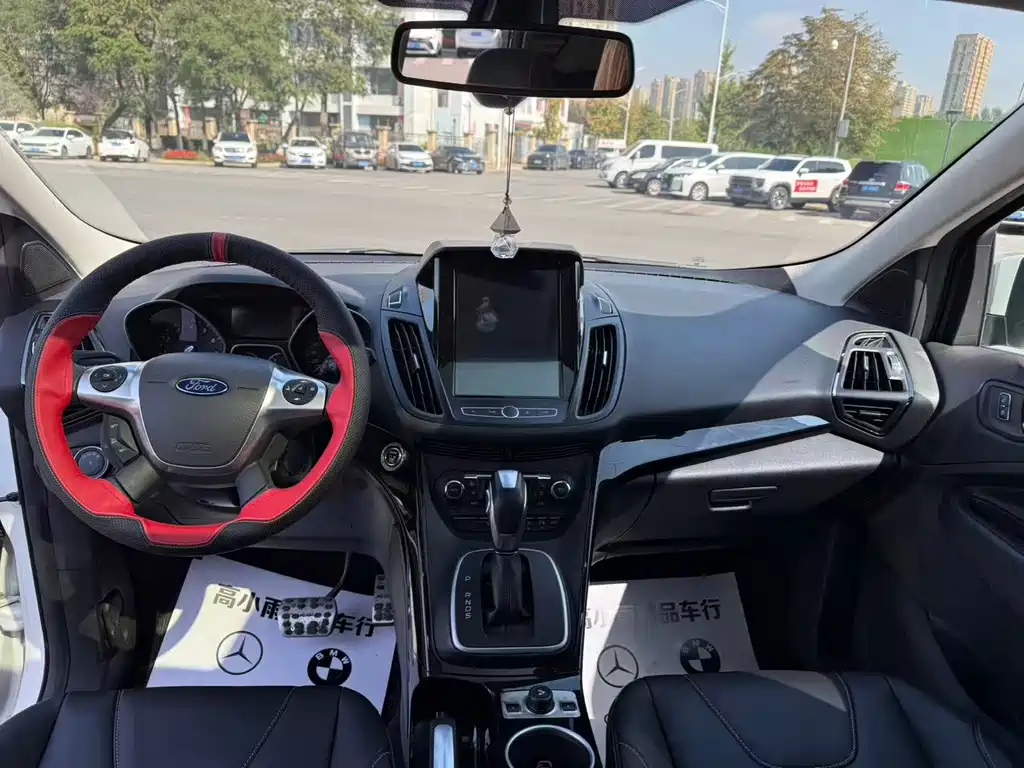 Ford Kuga — миниатюра 4