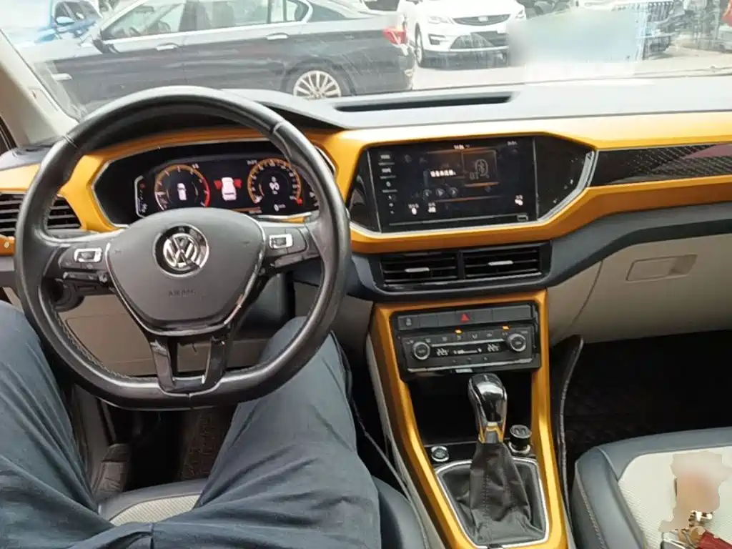 Volkswagen T-Cross — миниатюра 10