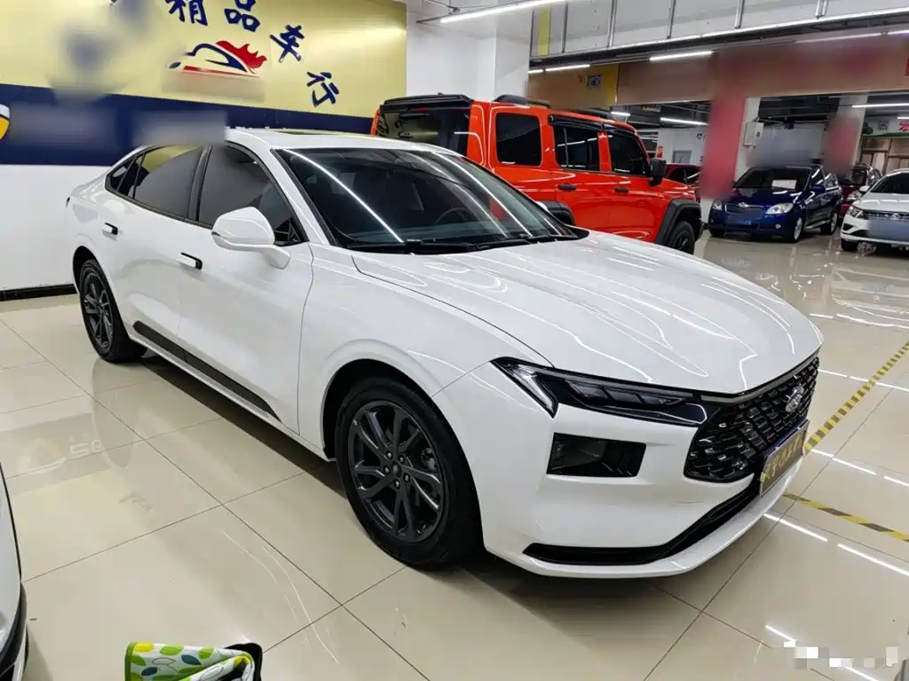 Ford Mondeo — миниатюра 4