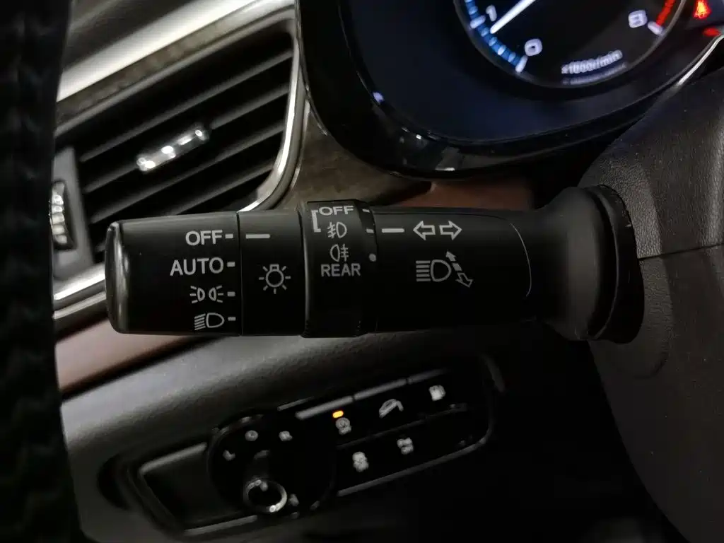 GAC Motor Trumpchi GS8 — миниатюра 21