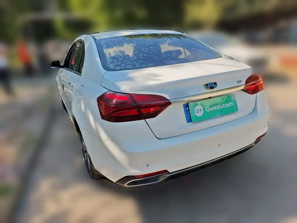 Geely Emgrand — миниатюра 4